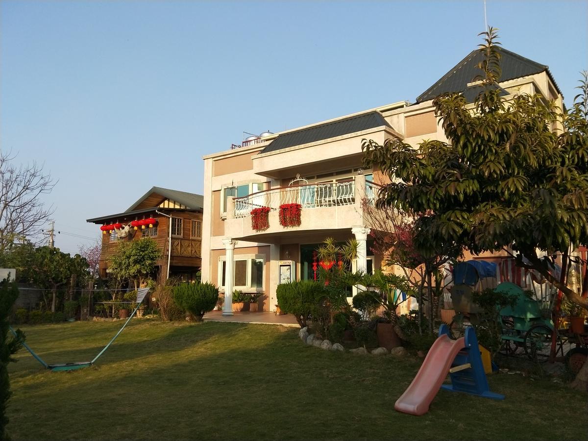 Taichung Xinshe Garden Life Homestay B&B Eksteriør billede